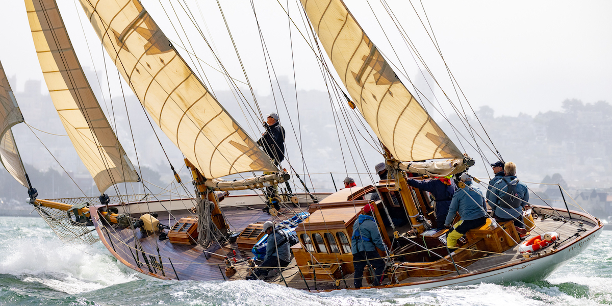 Mayan sailing downwind